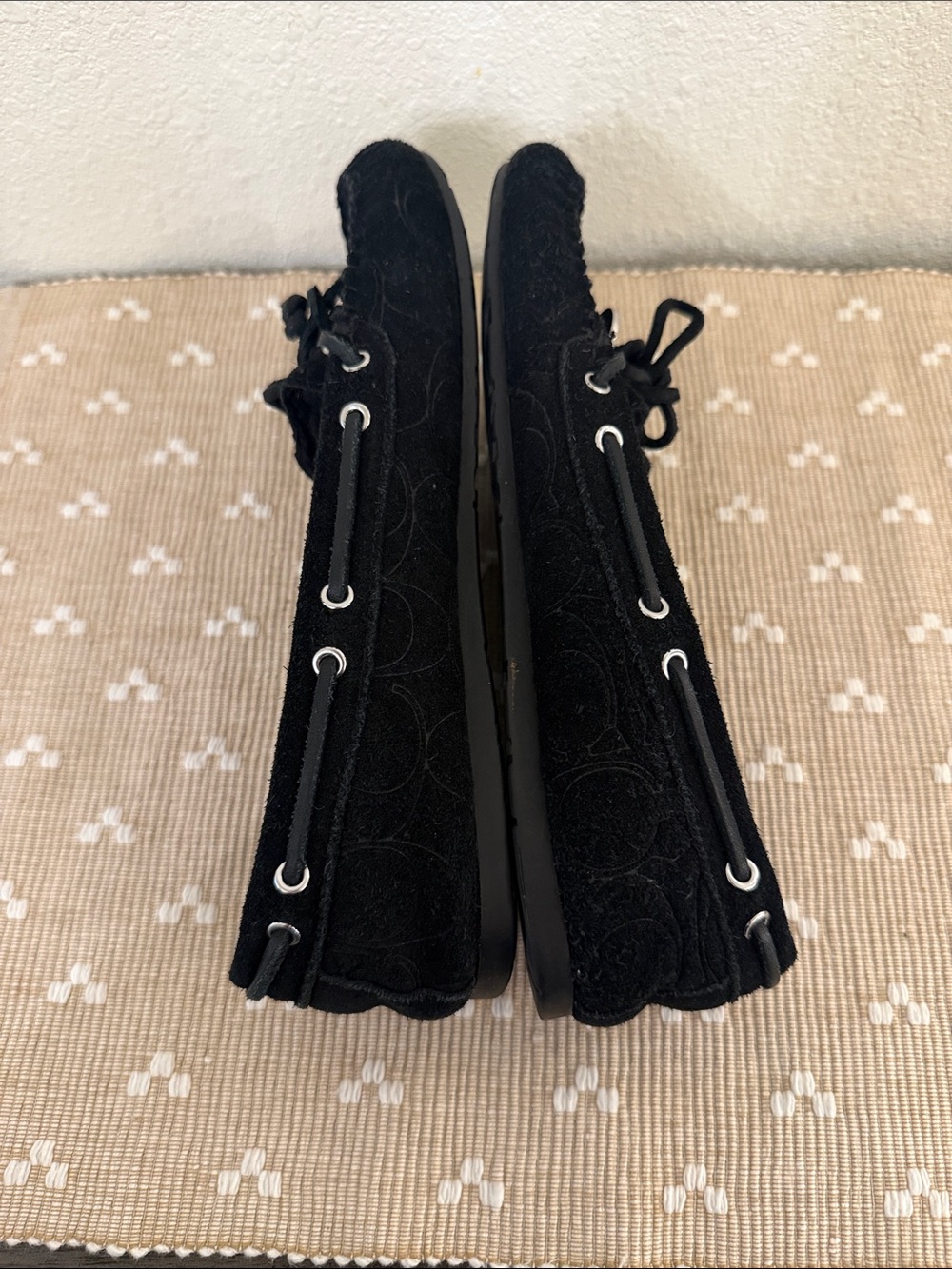 Coach Antonia Black Suede Signature Embossed Fur Lined Moccasin Loafers Size 7.5 - Picture 10 of 14